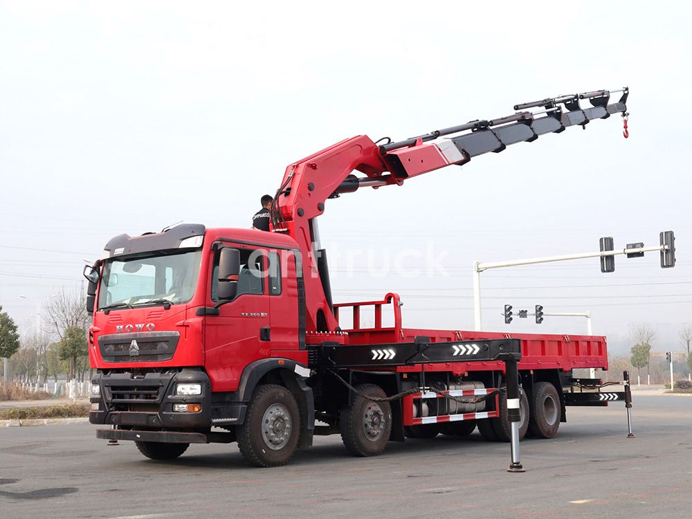 Knuckle Boom Crane